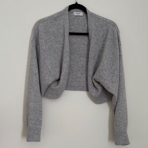 Aritzka Light Gray Women's Knit Shrug